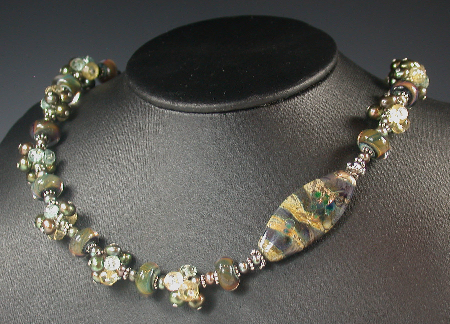 Lisa Kan Beads & Designs